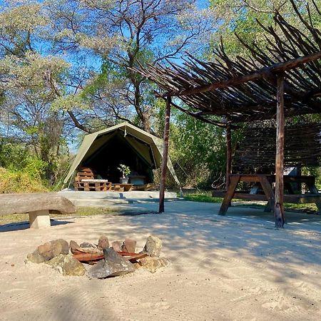 Kuvira River Camp Divundu Екстер'єр фото