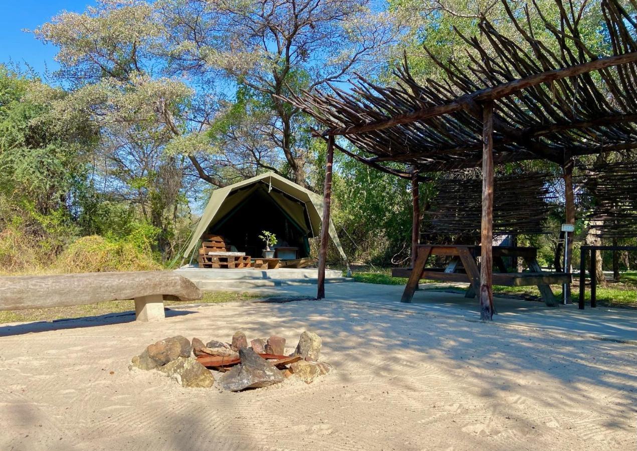 Kuvira River Camp Divundu Екстер'єр фото