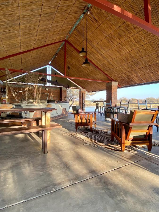 Kuvira River Camp Divundu Екстер'єр фото