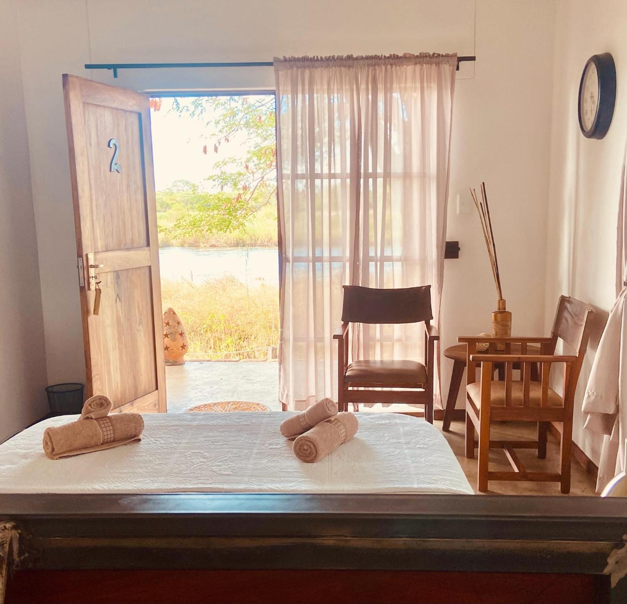 Kuvira River Camp Divundu Екстер'єр фото